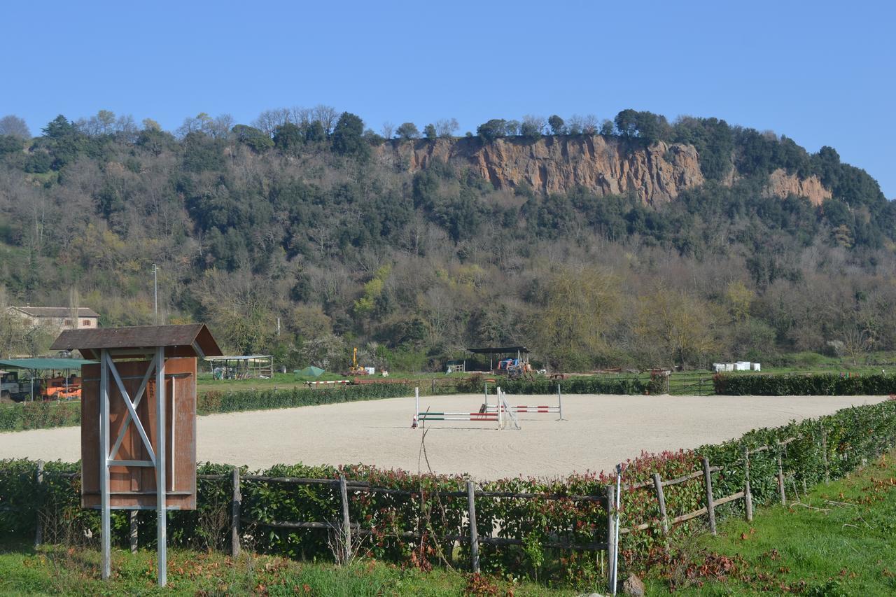 Agriturismo Le Forre Del Treja Vila Civita Castellana Exterior foto